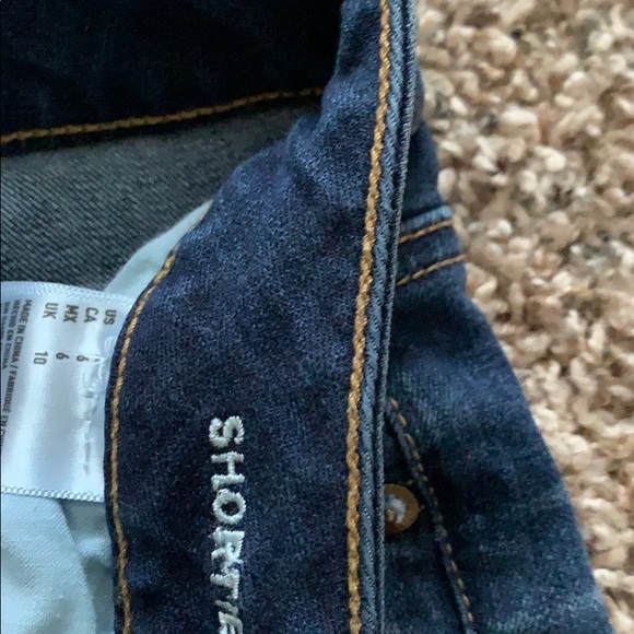 American Eagle shorts - Picture 3 of 4